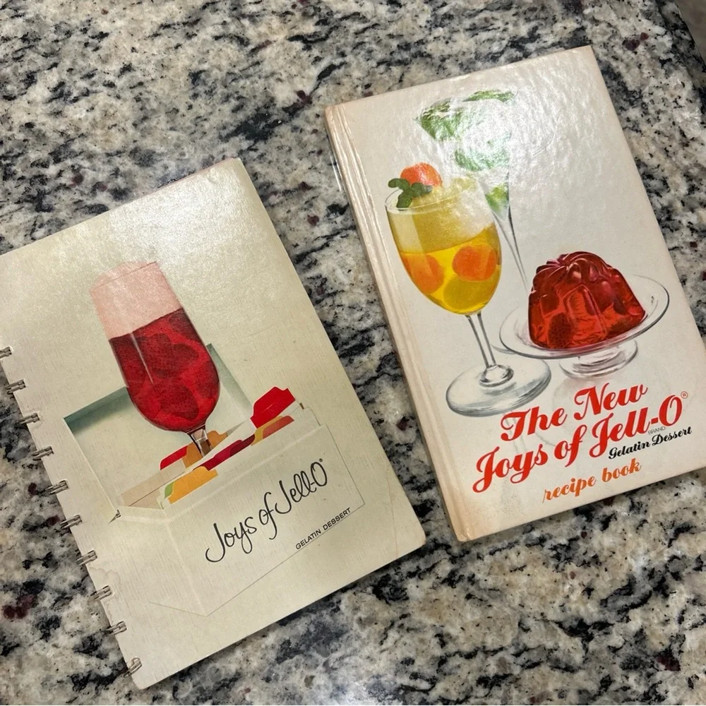 VTG The New Joys of Jell-O Recipe Books (2) 1970’s